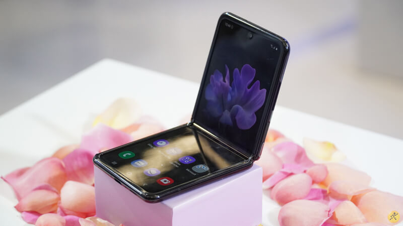 t mobile galaxy z flip